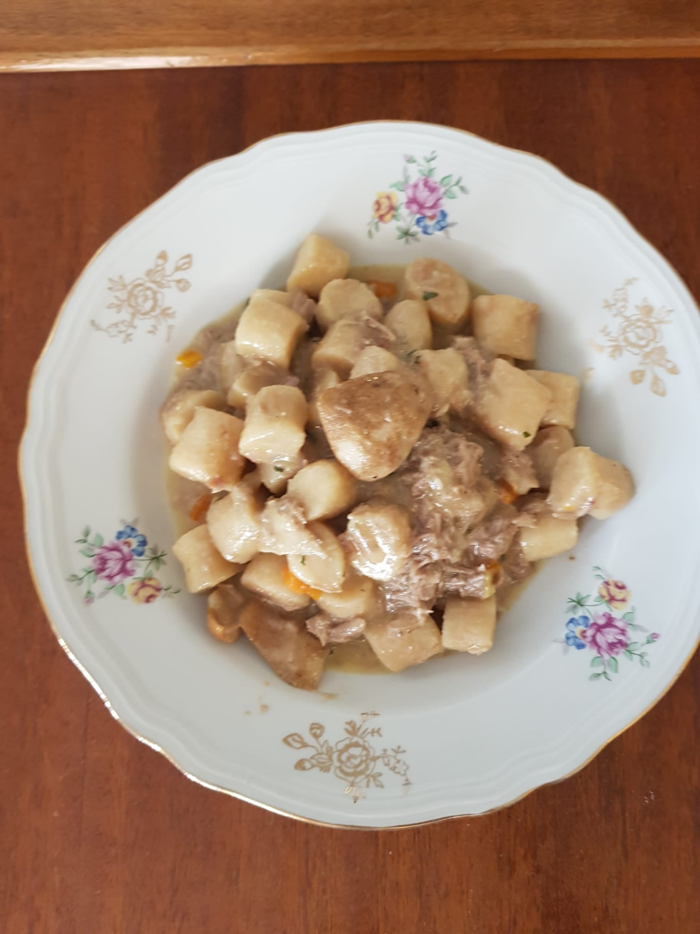 Gnocchi di pane al ragù