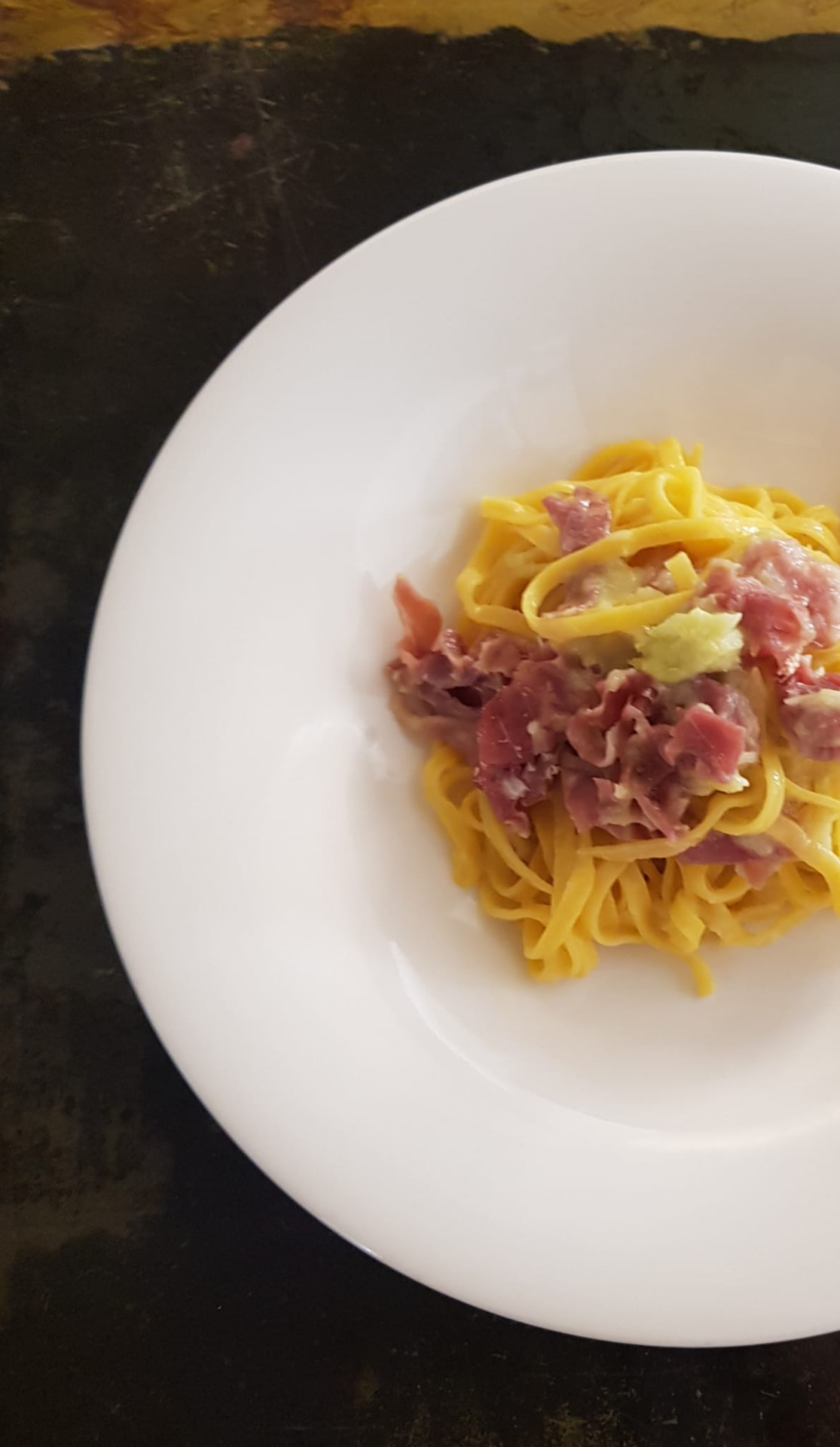 Tagliolini con porro e Parma 24 mesi