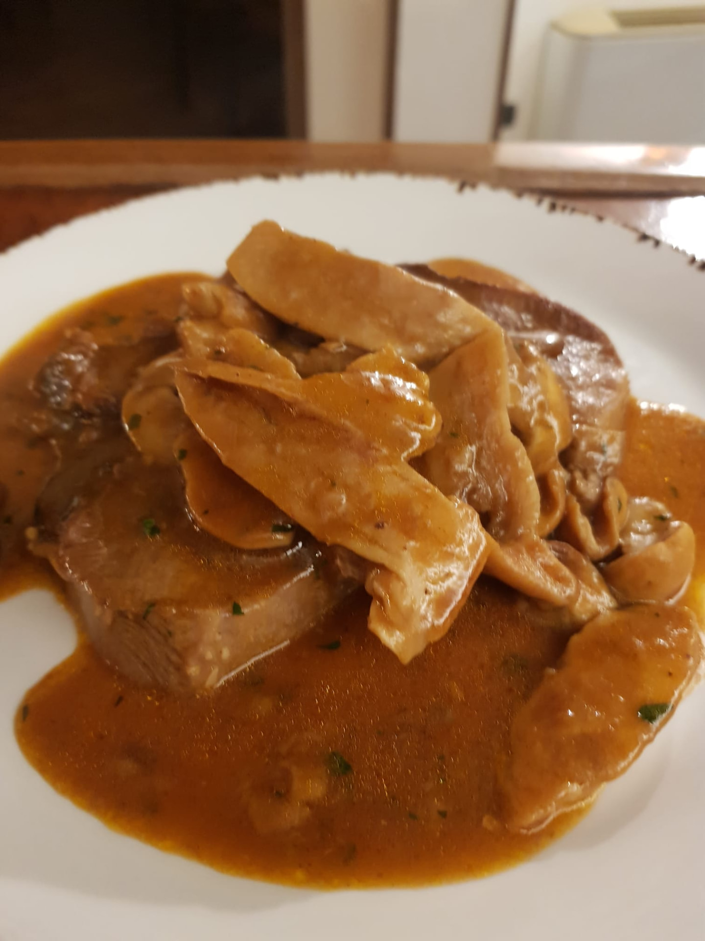 Lingua con porcini